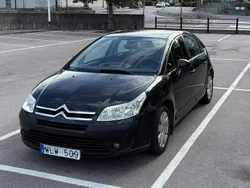 Svart Begagnad 2004 Citroën C4 Halvkombi | 19 000 kr (Bra pris)