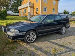 Blå Begagnad 2000 Volvo XC70 SUV | 15 000 kr (Superpris)