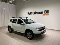 Vit Begagnad 2014 Dacia Duster Lauréate SUV | 89 500 kr (Bra pris)