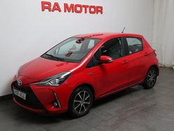 Röd Begagnad 2018 Toyota Yaris Hybrid Edition Halvkombi | 139 800 kr (Bra pris)