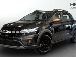 Svart (black) Ny 2025 Dacia Sandero Extreme Halvkombi | 256 200 kr (Marknadspris)
