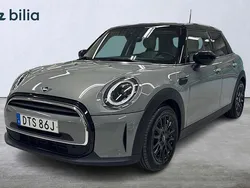 Grå Begagnad 2022 Mini Cooper Halvkombi | 269 900 kr (Lite dyr)