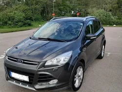 Grå Begagnad 2016 Ford Kuga Titanium SUV | 120 000 kr (Bra pris)