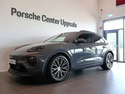 Grå Ny 2025 Porsche Macan SUV | 1 055 000 kr