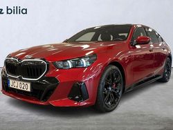 Röd Begagnad 2024 BMW 550 M Sport Sedan | 828 000 kr