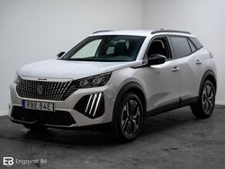 Vit Begagnad 2024 Peugeot 2008 Allure SUV | 234 900 kr (Lite dyr)