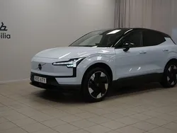 Ljusblå Begagnad 2023 Volvo EX30 Plus SUV | 359 000 kr