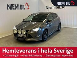 Brun Begagnad 2013 Ford Focus Titanium Halvkombi | 79 900 kr (Marknadspris)
