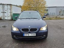Blå Begagnad 2010 BMW 520 Kombi | 60 000 kr (Superpris)