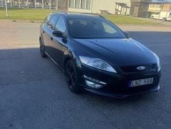 Svart Begagnad 2011 Ford Mondeo Kombi | 29 900 kr (Marknadspris)