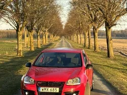 Röd Begagnad 2005 VW Golf IV GTI Halvkombi | 70 000 kr (Dyr)