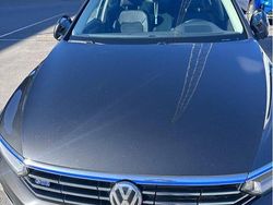 Grå Begagnad 2018 VW Passat GTE Kombi | 139 000 kr (Marknadspris)