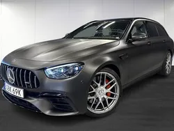 Blå Begagnad 2021 Mercedes E63S AMG AMG Kombi | 999 000 kr (Marknadspris)