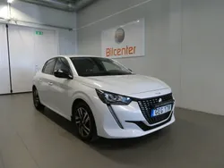 Vit Begagnad 2022 Peugeot 208 Allure Halvkombi | 179 901 kr (Marknadspris)
