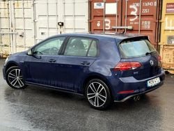 Blå metallic Begagnad 2020 VW Golf VIII GTE Halvkombi | 199 000 kr (Superpris)