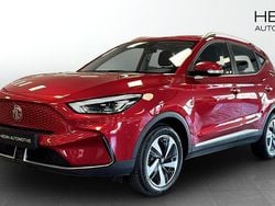 Röd (red) Begagnad 2022 MG ZS Comfort Sedan | 238 700 kr (Bra pris)