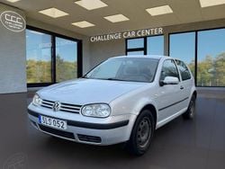 Grå Begagnad 2000 VW Golf IV Trendline Halvkombi | 9 900 kr (Superpris)