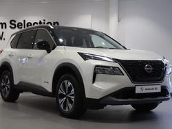 Vit Begagnad 2022 Nissan X-Trail 360º SUV | 329 000 kr