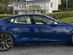 Blå Begagnad 2020 Tesla Model S Long Range AWD Sedan | 398 000 kr (Lite dyr)