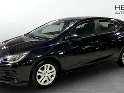 Blå (blue) Begagnad 2018 Opel Astra Enjoy Plus Halvkombi | 129 900 kr (Marknadspris)