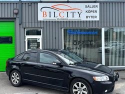 Svart Begagnad 2012 Volvo S40 Momentum Sedan | 59 900 kr (Marknadspris)