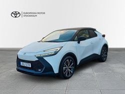 Vit Ny 2025 Toyota C-HR Style SUV | 384 900 kr (Lite dyr)