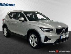 Silver Begagnad 2023 Volvo XC40 Core SUV | 349 900 kr (Marknadspris)