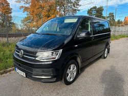 Svart Begagnad 2017 VW T6 Van | 155 000 kr (Superpris)