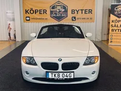 Vit Begagnad 2004 BMW Z4 Cab | 124 900 kr (Marknadspris)