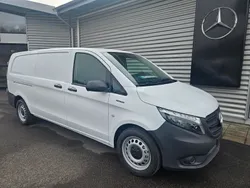 Vit (arktisk vit) Begagnad 2023 Mercedes e-Vito Minibuss | 561 250 kr