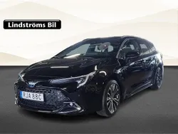 Svart Begagnad 2024 Toyota Corolla Style Kombi | 339 000 kr (Dyr)
