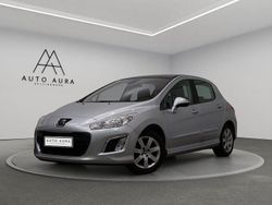 Ljusgrå (grå) Begagnad 2013 Peugeot 308 Halvkombi | 62 500 kr (Marknadspris)