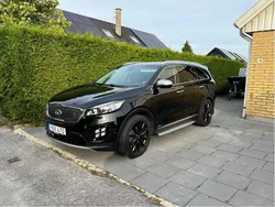 Svart Begagnad 2017 Kia Sorento 3 SUV | 199 000 kr (Superpris)