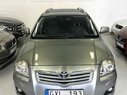 Grå Begagnad 2008 Toyota Avensis Kombi | 37 900 kr (Marknadspris)