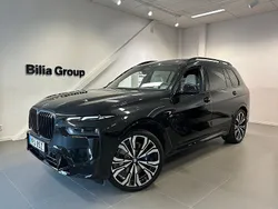 Svart Ny 2025 BMW X7 Comfort Edition SUV | 1 395 000 kr (Lite dyr)
