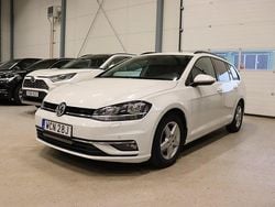 Vit Begagnad 2019 VW Golf VIII GT Kombi | 189 700 kr (Marknadspris)