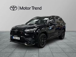 Svart Begagnad 2025 Toyota RAV4 Sport SUV | 549 000 kr (Bra pris)