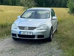 Silver Begagnad 2007 VW Golf V Halvkombi | 28 000 kr (Lite dyr)