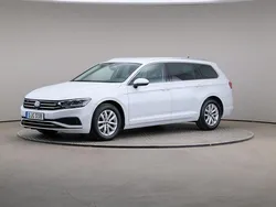 Vit Begagnad 2022 VW Passat Kombi | 259 000 kr (Marknadspris)