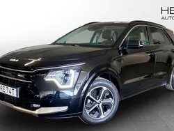 Svart (black) Begagnad 2022 Kia Niro Advance SUV | 289 900 kr (Marknadspris)