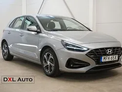 Grå Begagnad 2022 Hyundai i30 Advanced Halvkombi | 189 900 kr (Marknadspris)