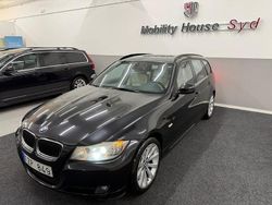 Svart Begagnad 2011 BMW 320 Kombi | 59 900 kr (Marknadspris)