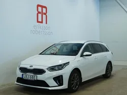 Vit Begagnad 2021 Kia Ceed Sportswagon Kombi | 219 900 kr (Marknadspris)