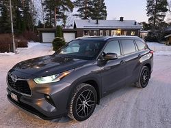 Begagnad 2021 Toyota Highlander SUV | 589 000 kr