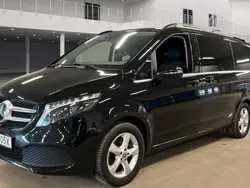 Svart Begagnad 2023 Mercedes V250 Avantgarde Minibuss | 629 000 kr (Bra pris)