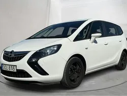 Vit Begagnad 2015 Opel Zafira Minibuss | 115 000 kr