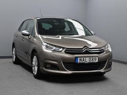 Grå Begagnad 2016 Citroën C4 Halvkombi | 59 800 kr (Marknadspris)