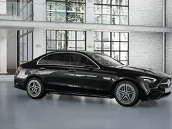 Svart Ny 2025 Mercedes C300e AMG Sedan | 634 100 kr (Marknadspris)
