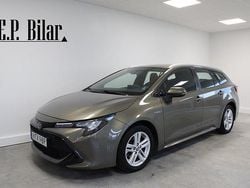 Grön Begagnad 2021 Toyota Corolla Active Kombi | 184 900 kr (Marknadspris)