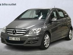 Silver Begagnad 2011 Mercedes B200 Minibuss | 69 900 kr (Marknadspris)